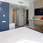 Hotell Express Centre By Ihg 3*