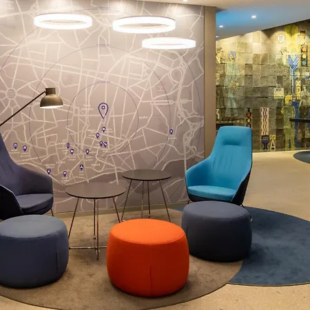Express Centre By Ihg