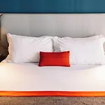 Express Centre By Ihg 3*