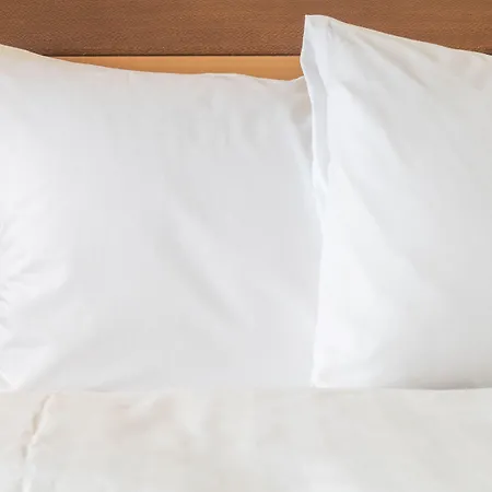 Hotell Express Centre By Ihg