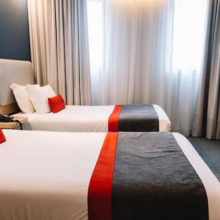 Express Centre By Ihg Oporto