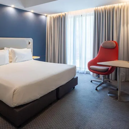 Express Centre By Ihg