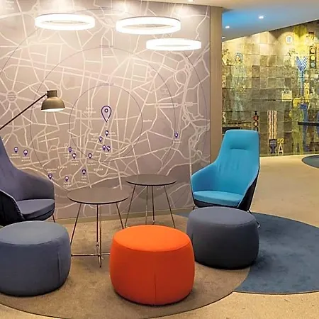 Express Centre By Ihg