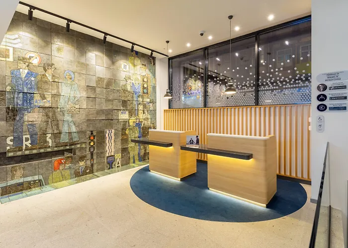 Express Centre By Ihg فندق بورتو