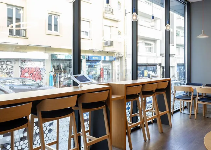 Express Centre By Ihg ホテル