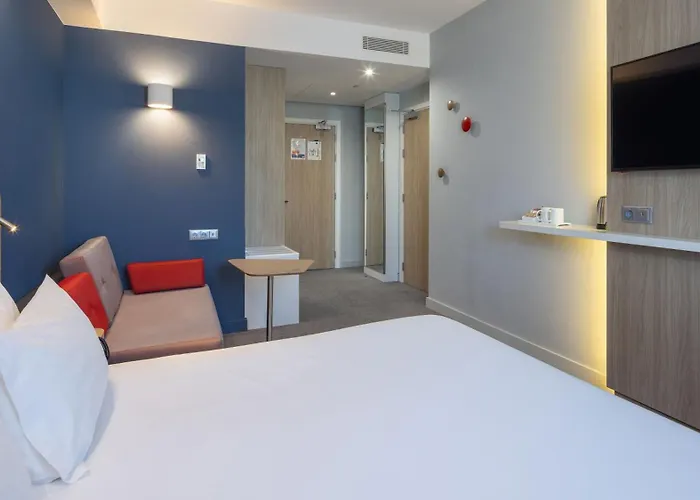 Express Centre By Ihg