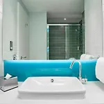 Express Centre By Ihg 3* 포르투