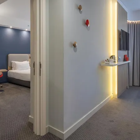 Express Centre By Ihg Szálloda