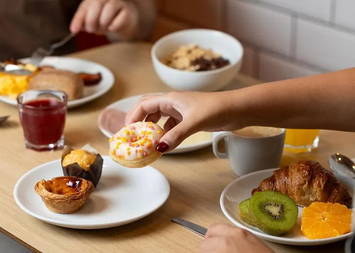 Hotel Express Centre By Ihg Oporto