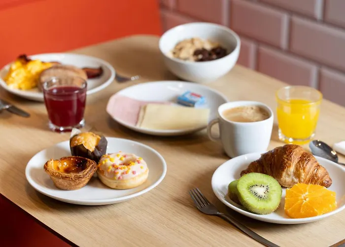 Hotel Express Centre By Ihg