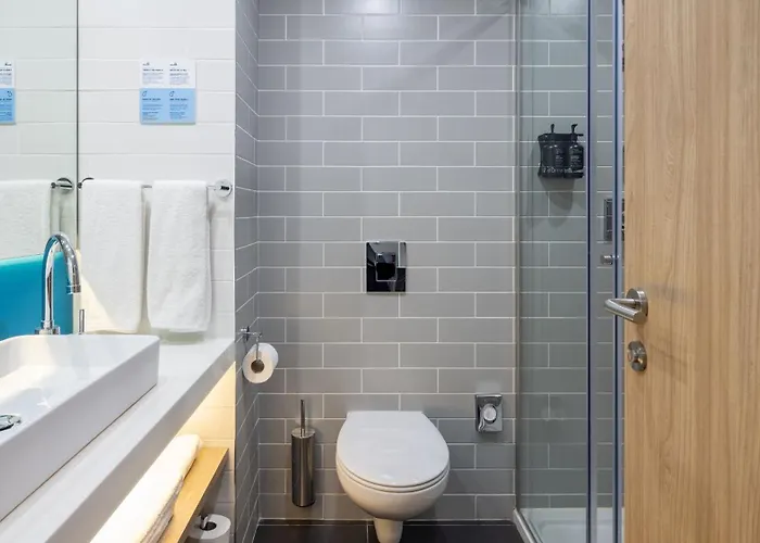 Otel Express Centre By Ihg Porto