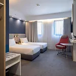 Express Centre By Ihg Hotel
