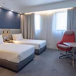 Express Centre By Ihg 3*